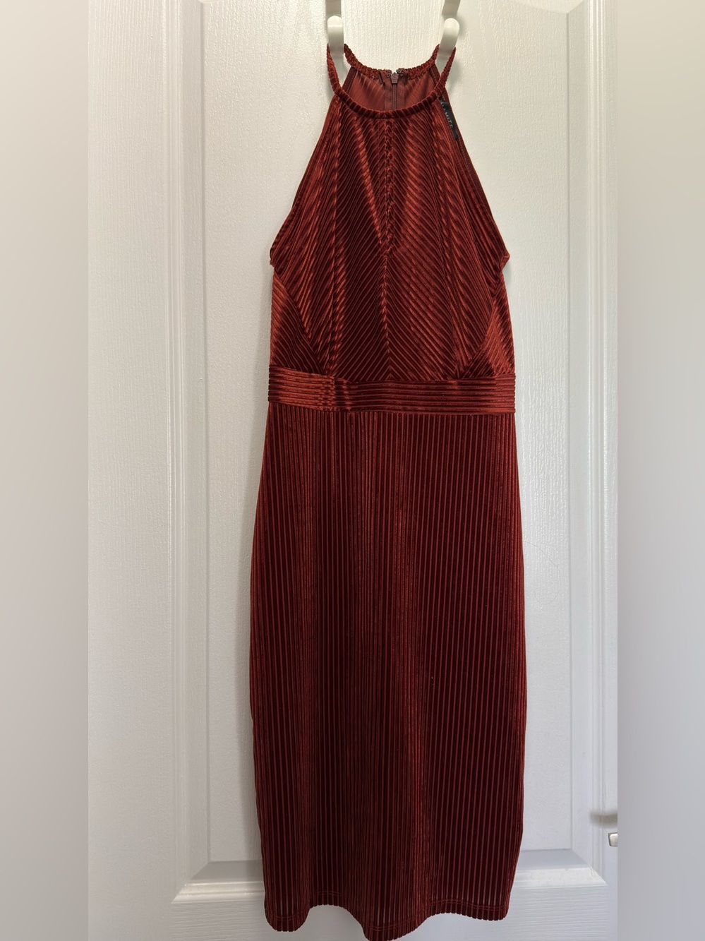 Dynamite One-Shoulder Midi Dress in Burgundy